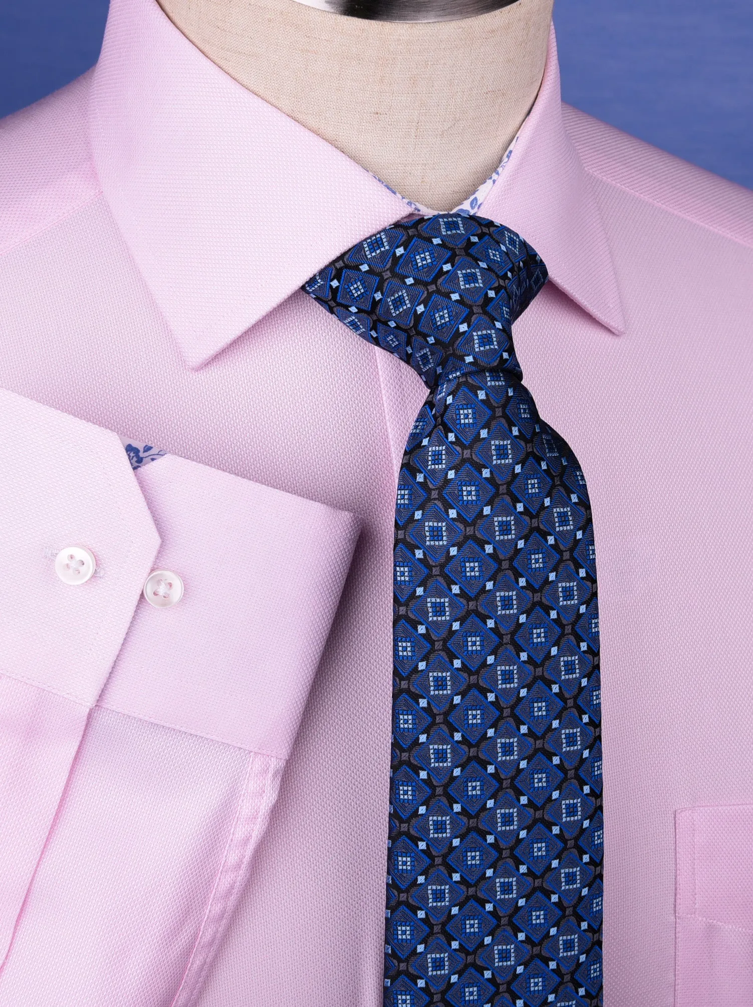 Pink Oxford Floral Inner Lining Formal Dress Shirt Sexy Business Formal Attire in Single Button Cuffs