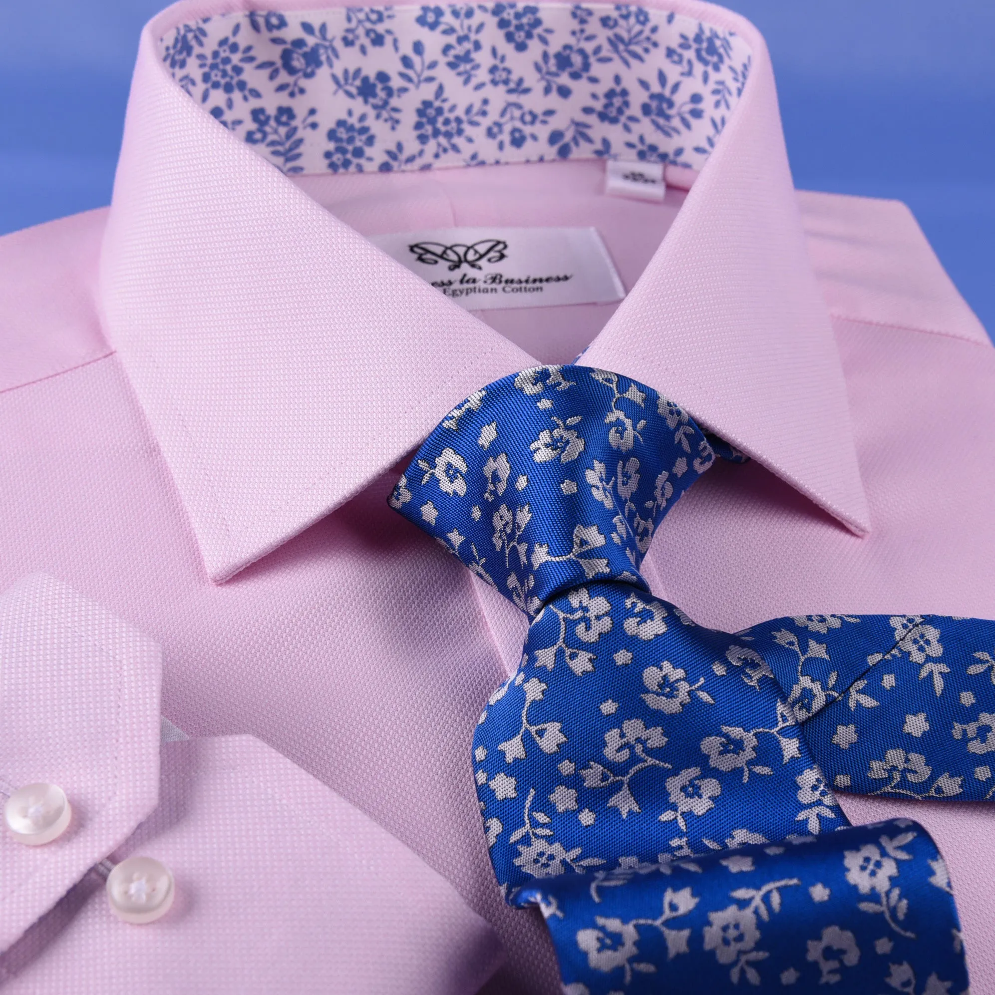 Pink Oxford Floral Inner Lining Formal Dress Shirt Sexy Business Formal Attire in Single Button Cuffs