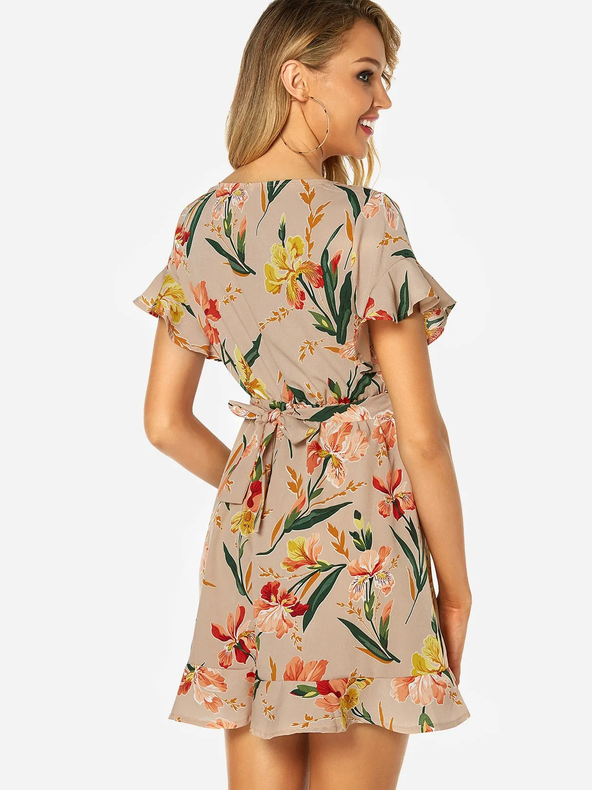 Wholesale Beige V-Neck Short Sleeve Floral Print Belt Self-Tie Flounced Hem Dresses